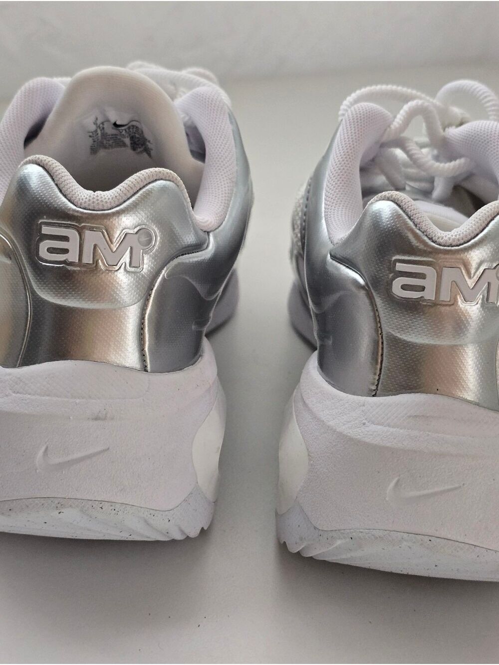 Nike Air Max Muse Metallic Silver Pure Platinum Sneakers Women’s Size 7 NWOT - Picture 11 of 16